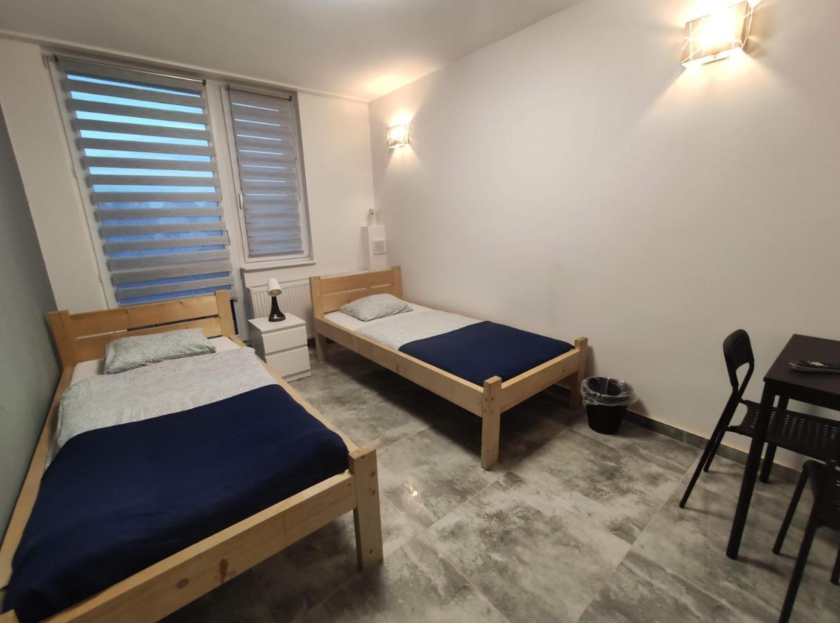 Night Point Apartment Raciborz Exterior photo